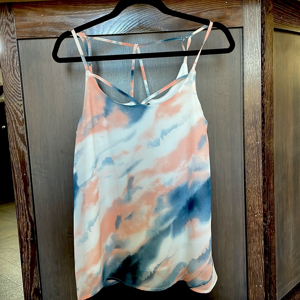 NWOT Staccato top.
